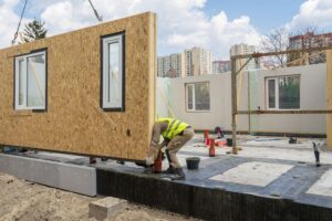 worker Developing modular home